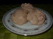 Joghurt-Sahne-Mousse Birne-Mandel-Eis - Rezept