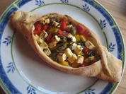 Türkische Gemüseschiffchen - Rezept