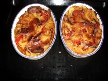 Kartoffel-Knoblauch-Fleischwurst-Auflauf - Rezept - Bild Nr. 4