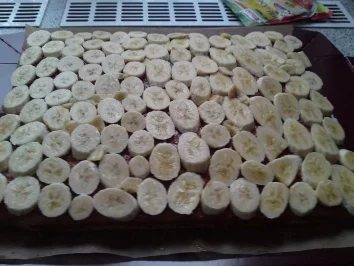 Rezept: Bananen-Schoko-Schnitten Bild Nr. 10 Bananen-Schoko-Schnitten - Rezept - Bild Nr. 10