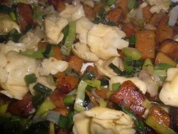 Gratinierte Tortellini im Gemüsebett - Rezept - Bild Nr. 3