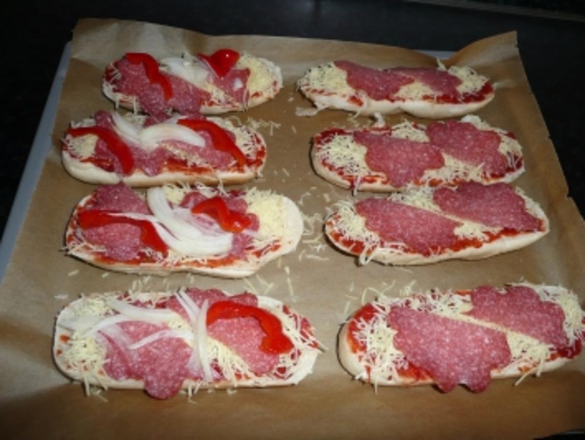 schnelle Pizza-Brötchen - Rezept - Bild Nr. 3