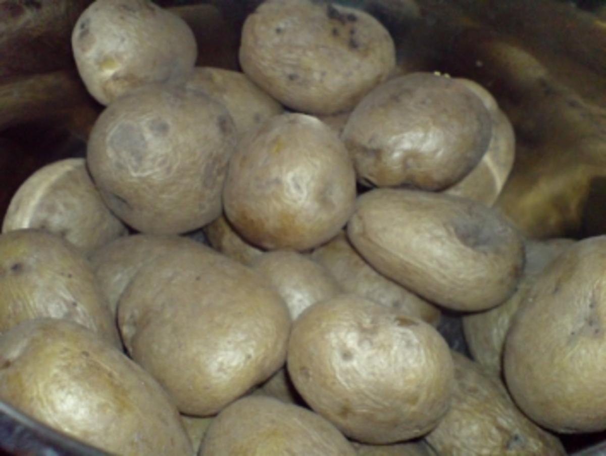 Bratwurstspießchen mit Bratkartoffeln - Rezept - Bild Nr. 7