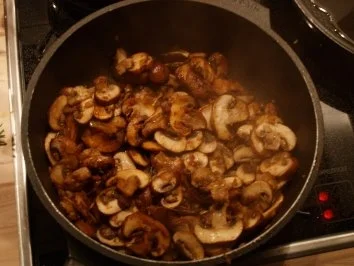 Rezept: Überbackene Hähnchenbrustfilet Bild Nr. 3 Überbackene Hähnchenbrustfilet - Rezept - Bild Nr. 3