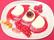 Zimt-Mascarpone-Parfait auf Himbeerspiegel - Rezept