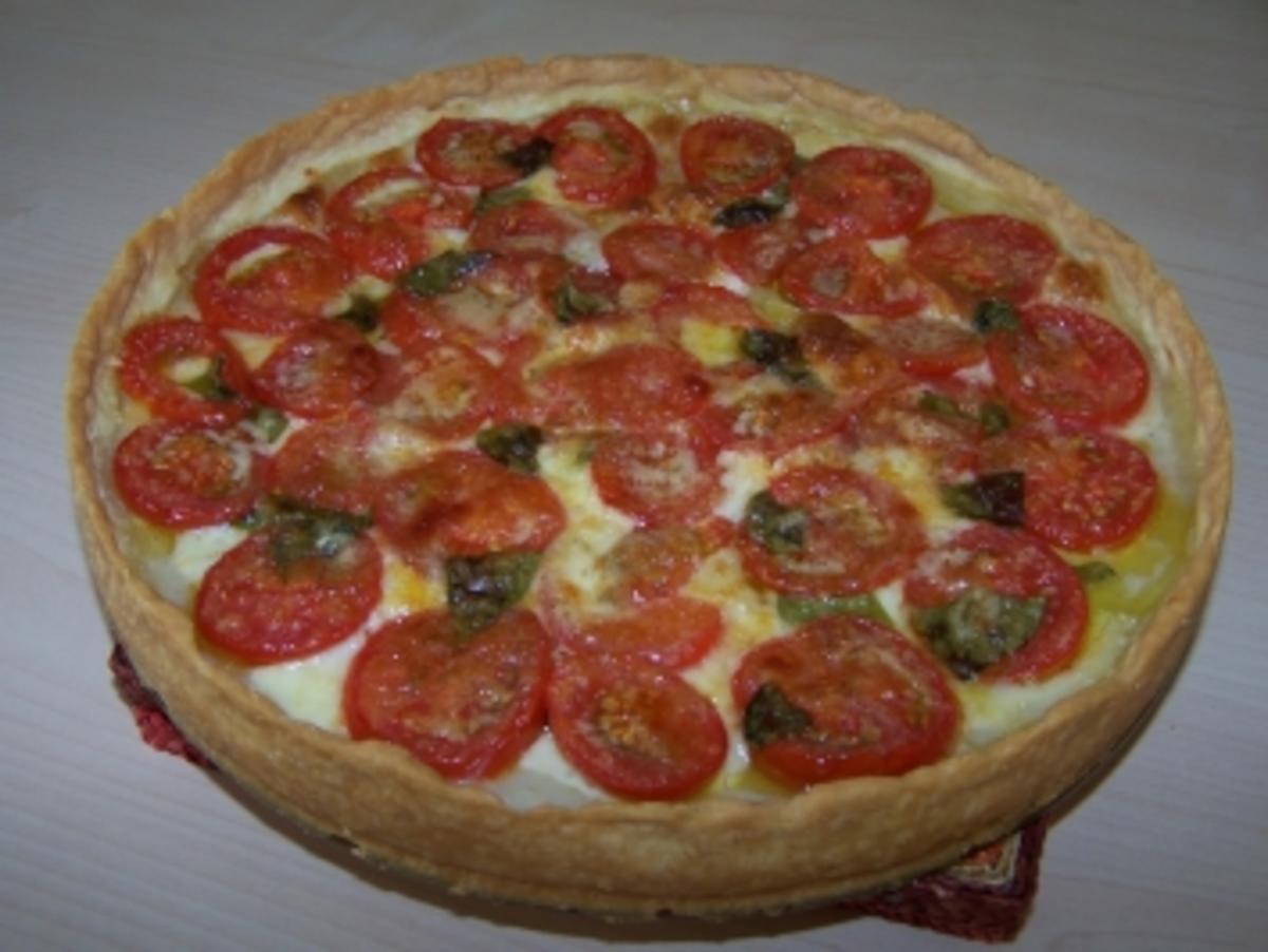 Tomaten-Basilikum-Torte - Rezept