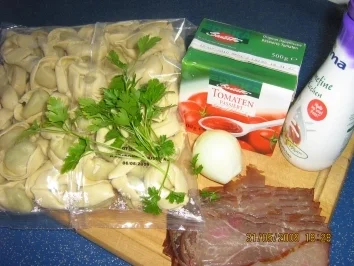 Tortellini mit Tomaten-Schinken Soße - Rezept - Bild Nr. 2