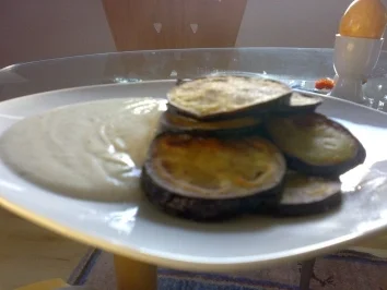 tolle Vorspeise mit Aubergine-, oder Zuccini - Rezept