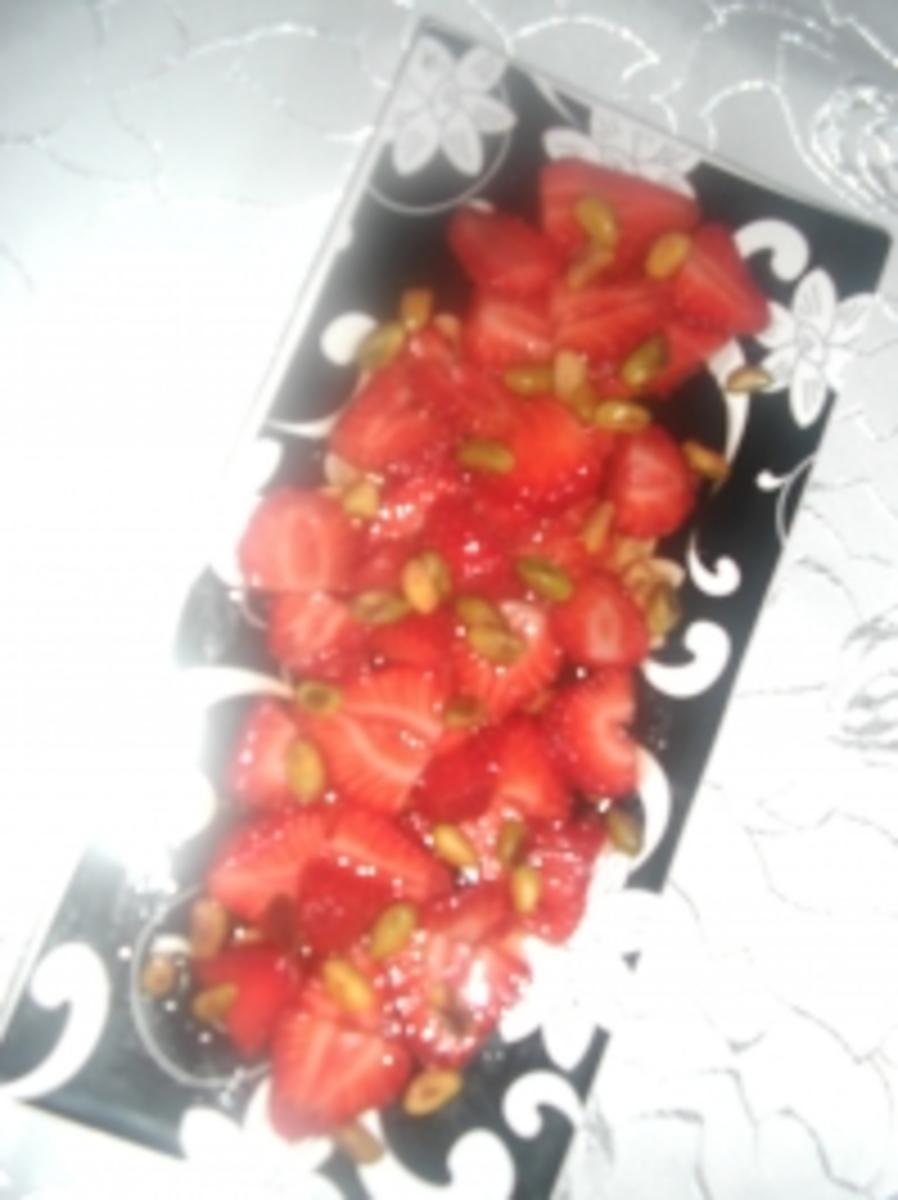 Erdbeersalat mit Krbiskernöl - Rezept - Bild Nr. 2