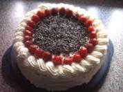 Marmorierte Erdbeer-Joghurt-Torte - Rezept