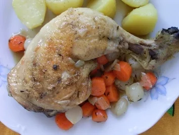 Rezept: Hähnchenschenkel im Zwiebelbeet Dida's Art Bild Nr. 2 Hähnchenschenkel im Zwiebelbeet Dida's Art - Rezept - Bild Nr. 2