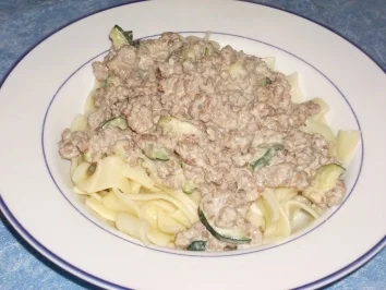 Zucchinipfanne mit Schmand - Rezept - Bild Nr. 2