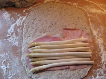 Spargel im Brot - Rezept - Bild Nr. 4