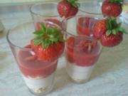 Yogurette-Creme mit Erdbeermus - Rezept