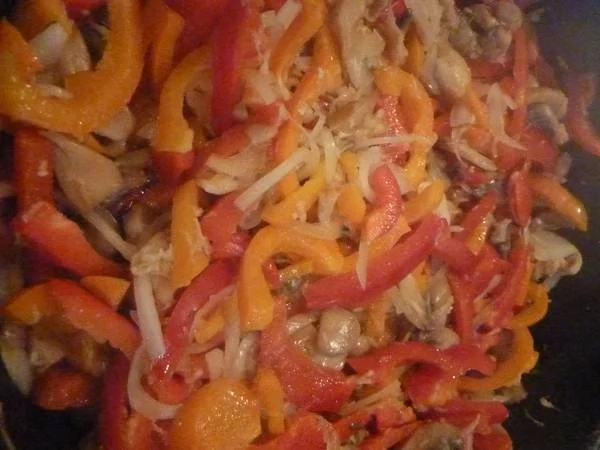 Hähnchenpfanne Fiorentina - Rezept - Bild Nr. 2