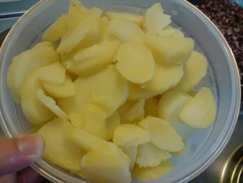 Rezept: Kartoffelsalat mal anders Bild Nr. 3 Kartoffelsalat mal anders - Rezept - Bild Nr. 3