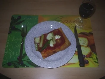 Rezept: Pizza - Spargelfladen Pizza - Spargelfladen - Rezept