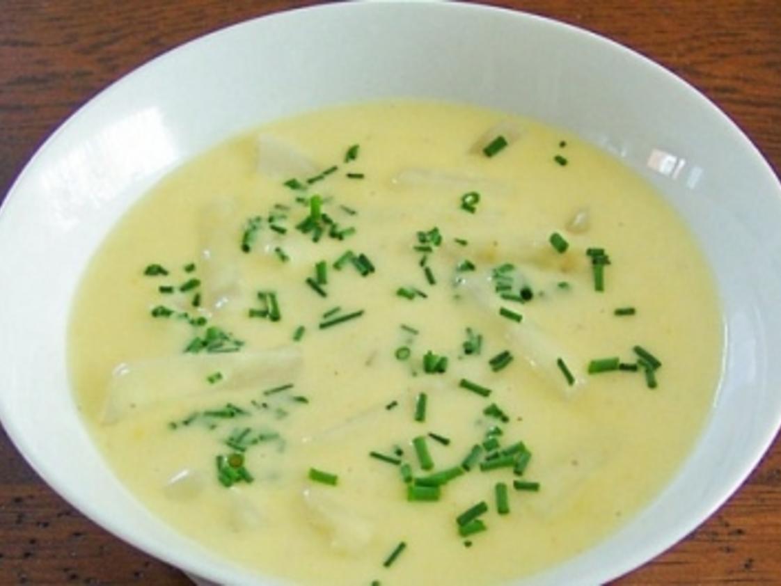 Spargelsuppe mit Spargel grün frisch und Spargel weiß frisch - Rezept ...