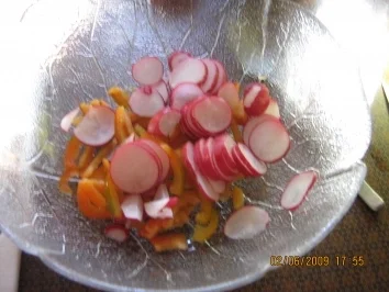 Rezept: Spaghetti-Zitronen-Fleisch-Salat Bild Nr. 3 Spaghetti-Zitronen-Fleisch-Salat - Rezept - Bild Nr. 3