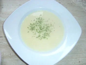 Rezept: Spargelsuppe Spargelsuppe - Rezept