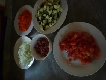 Rezept: Pfannkuchenröllchen Bild Nr. 3 Pfannkuchenröllchen - Rezept - Bild Nr. 3