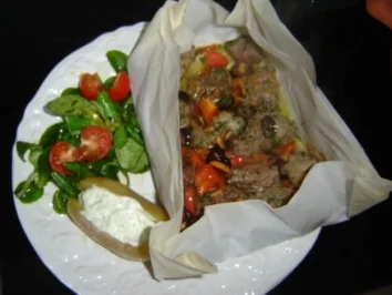 Rezept: CARTOCCIO D'AGNELLO E VERDURE CARTOCCIO D'AGNELLO E VERDURE - Rezept