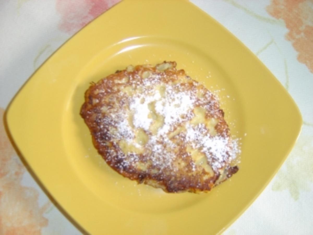 Bilder für Apfelpfannkuchen Drei stück Rezept