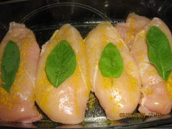 Salbeihähnchen mit Schinken unter einer Senfkruste - Rezept - Bild Nr. 3