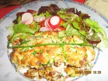 Salbeihähnchen mit Schinken unter einer Senfkruste - Rezept