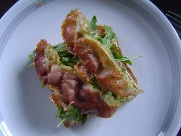 Sommertoast mit Rucola und Schafskäse - Rezept - Bild Nr. 3