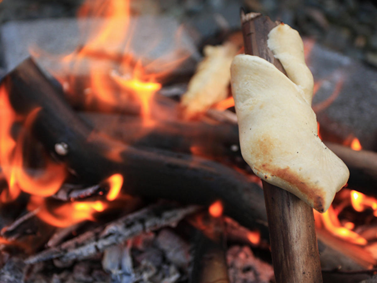 süßes Stockbrot - Rezept mit Bild - kochbar.de