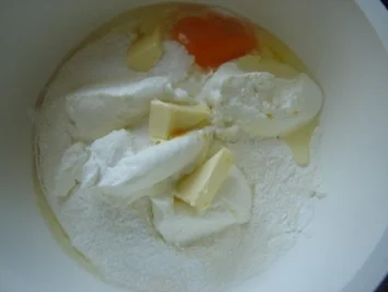 Rezept: Quark-Brötchen Quark-Brötchen - Rezept