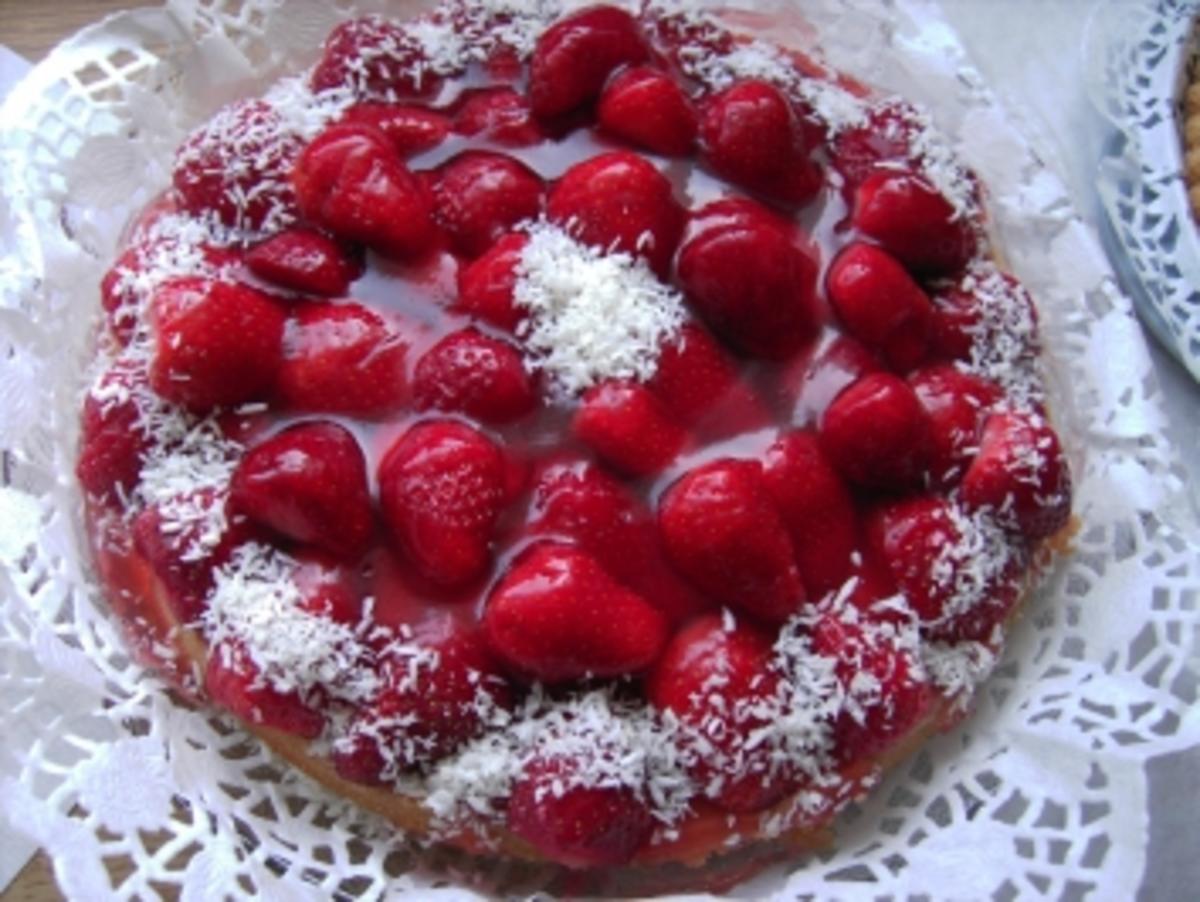Kokos-Erdbeer-Kuchen - Rezept