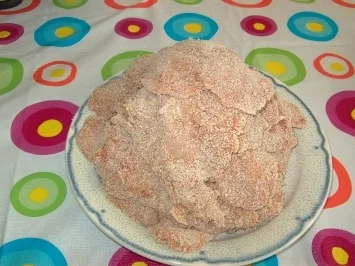 Rezept: Hähnchenschnitzel mit Kartoffelpüree an Erbsen und Möhrchen Bild Nr. 2 Hähnchenschnitzel mit Kartoffelpüree an Erbsen und Möhrchen - Rezept - Bild Nr. 2