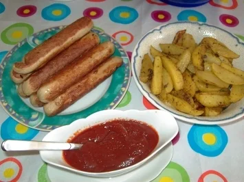 Rezept: Currywurst mit Kartoffelspalten Bild Nr. 5 Currywurst mit Kartoffelspalten - Rezept - Bild Nr. 5