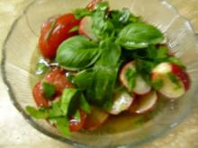 Tomaten-Radieschensalat - Rezept