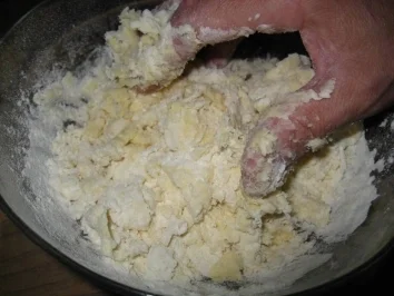 Rezept: Quicheteig - Herstellung & Form Bild Nr. 2 Quicheteig - Herstellung & Form - Rezept - Bild Nr. 2