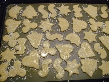 Rezept: Weinplätzchen Bild Nr. 4 Weinplätzchen - Rezept - Bild Nr. 4