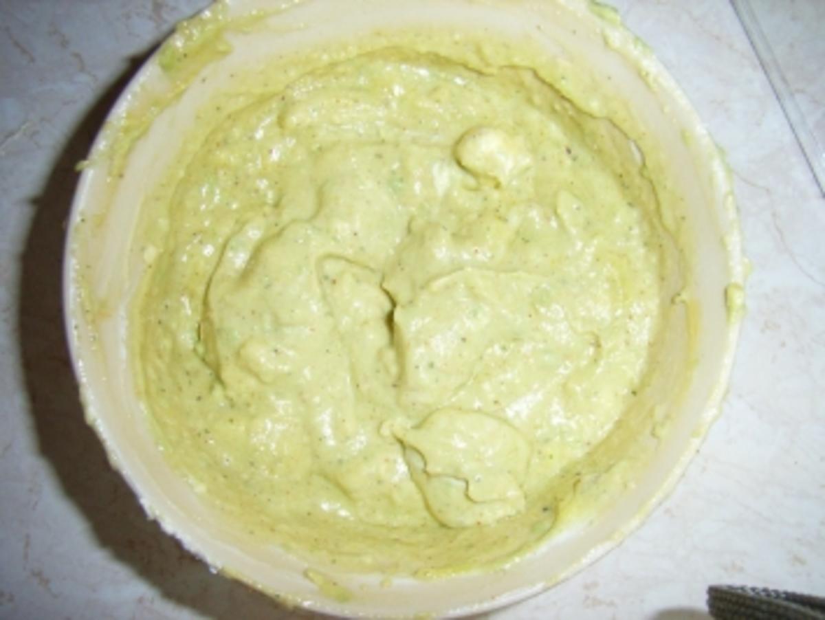 Bilder für Aufstrich, deftig: Avocado-Butter - Rezept