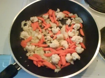 Rezept: Gemüse: Gemüsepfanne mit Grünkern Bild Nr. 3 Gemüse: Gemüsepfanne mit Grünkern - Rezept - Bild Nr. 3