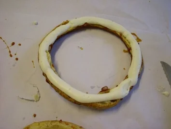 Rezept: Saint-Honoré-Torte ein Klassiker Durchmesser 22cm Bild Nr. 5 Saint-Honoré-Torte ein Klassiker Durchmesser 22cm - Rezept - Bild Nr. 5