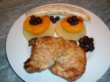 Rezept: Fleisch : Koteletts mit Früchten Fleisch : Koteletts mit Früchten - Rezept
