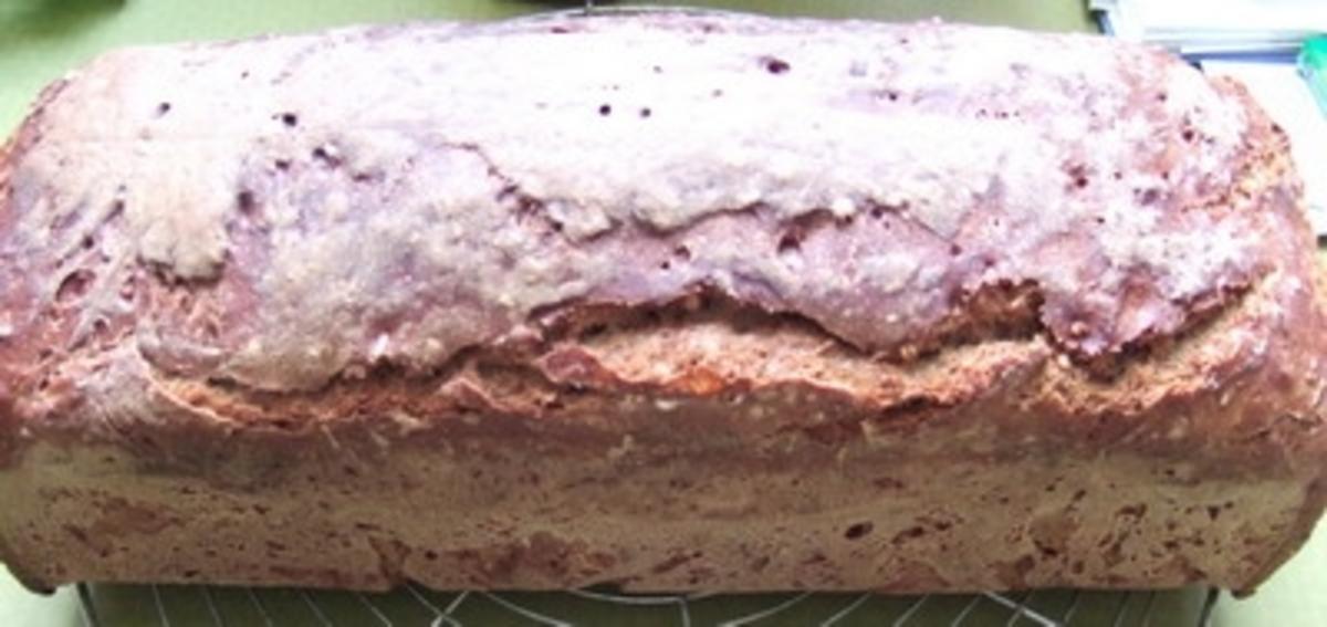 Bilder für Vollkornbrot Aus einer Fertigmischung plus eigenem Sauerteig - Rezept