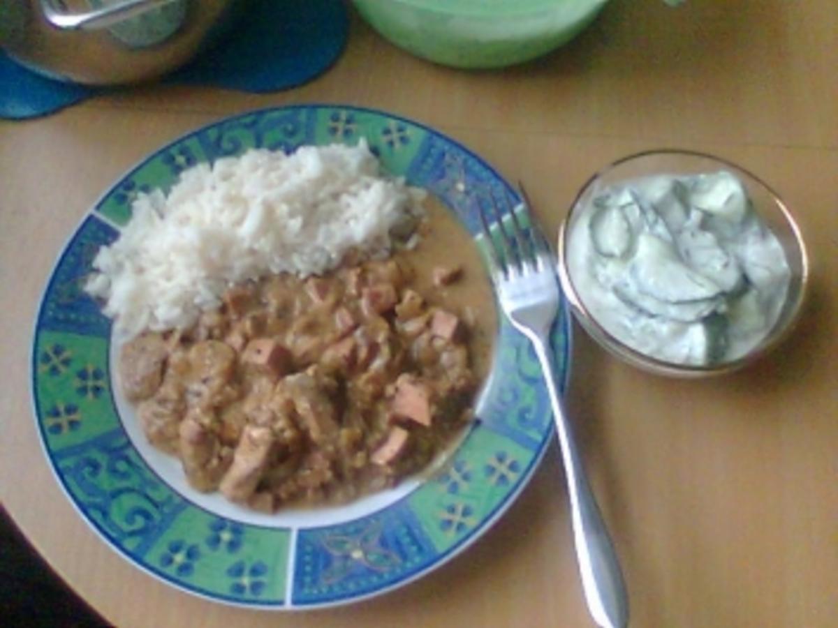 Wurstgeschnetzeltes in Senf-Sahne-Soße - schnell &amp; einfach - 199 kcal/100g