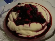 *Dessert - Beeriger Joghurt-Quark - Rezept