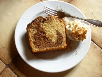 Exotischer Marmorkuchen mit Kokosmilch - Rezept - Bild Nr. 3