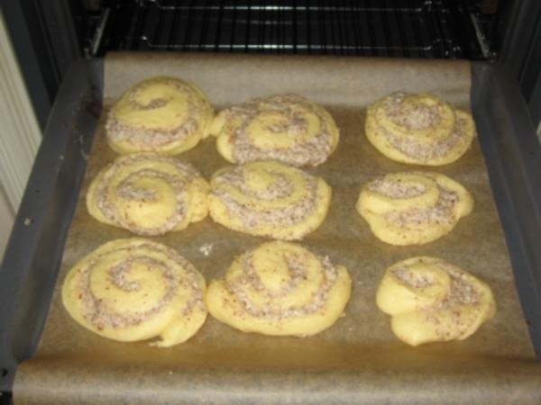 Schnecken mit zweierlei Füllung - 322 kcal/100g