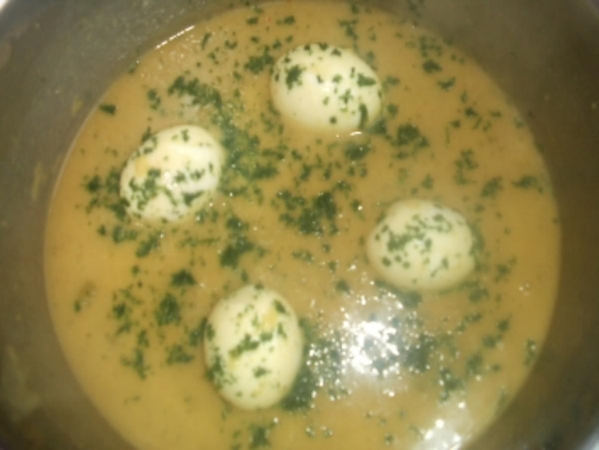 Eier in grüner Currysauce - Rezept