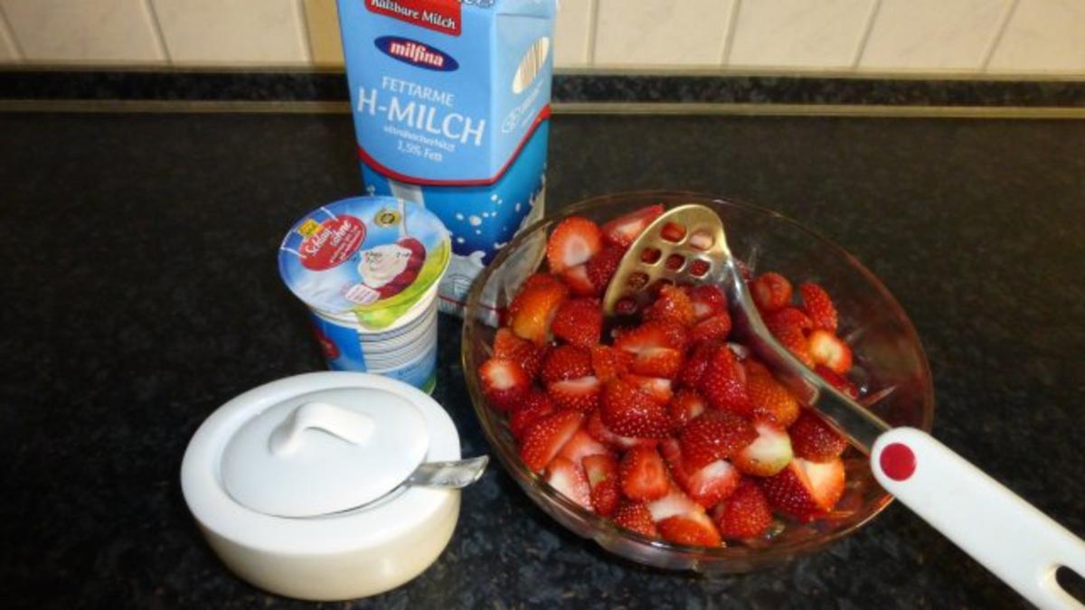 Erdbeerkäse ( Nachspeise mit frischen Erdbeeren ) - Rezept - Bild Nr. 3