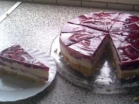 Rezept: Marmorierte Himbeer - Jogurt Torte Bild Nr. 7 Marmorierte Himbeer - Jogurt Torte - Rezept - Bild Nr. 7